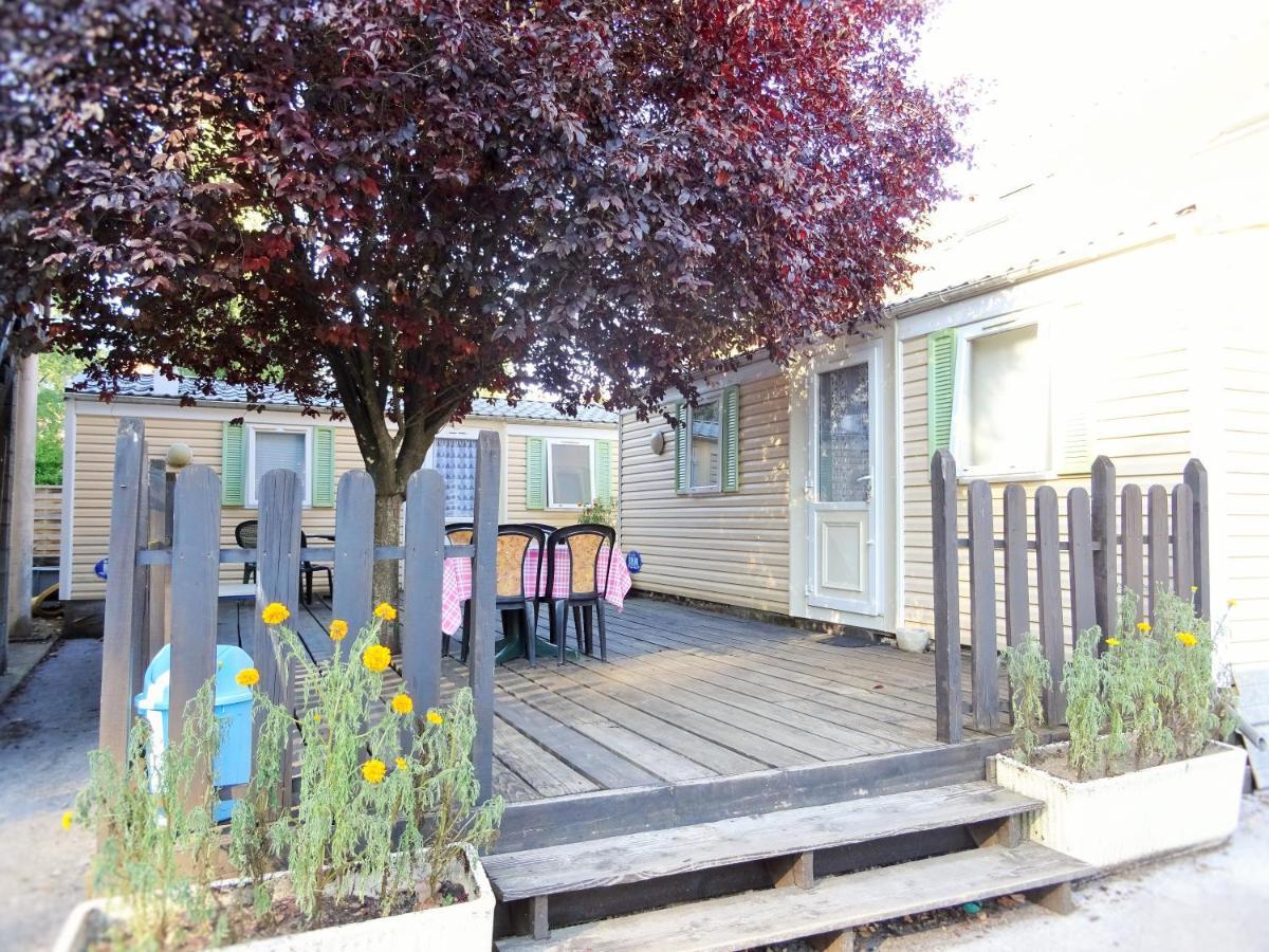 Mobil-Home 2 "Camping" Pesmes Exterior foto